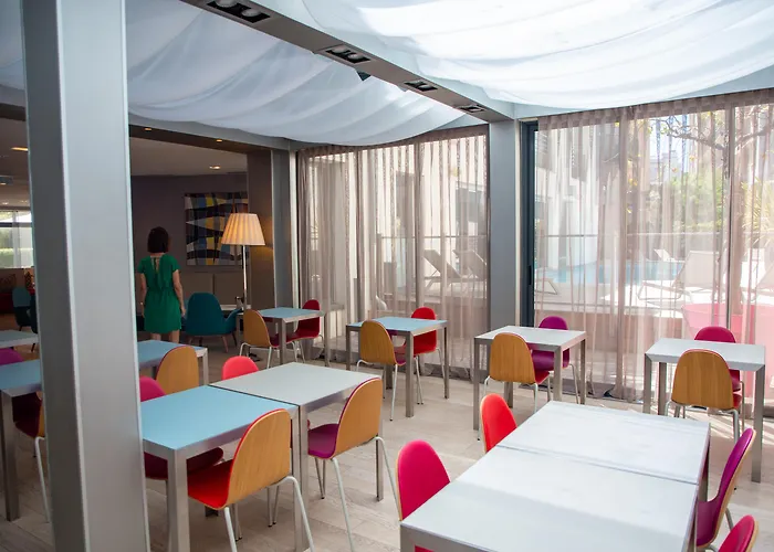 Appart Hotel Clement Ader