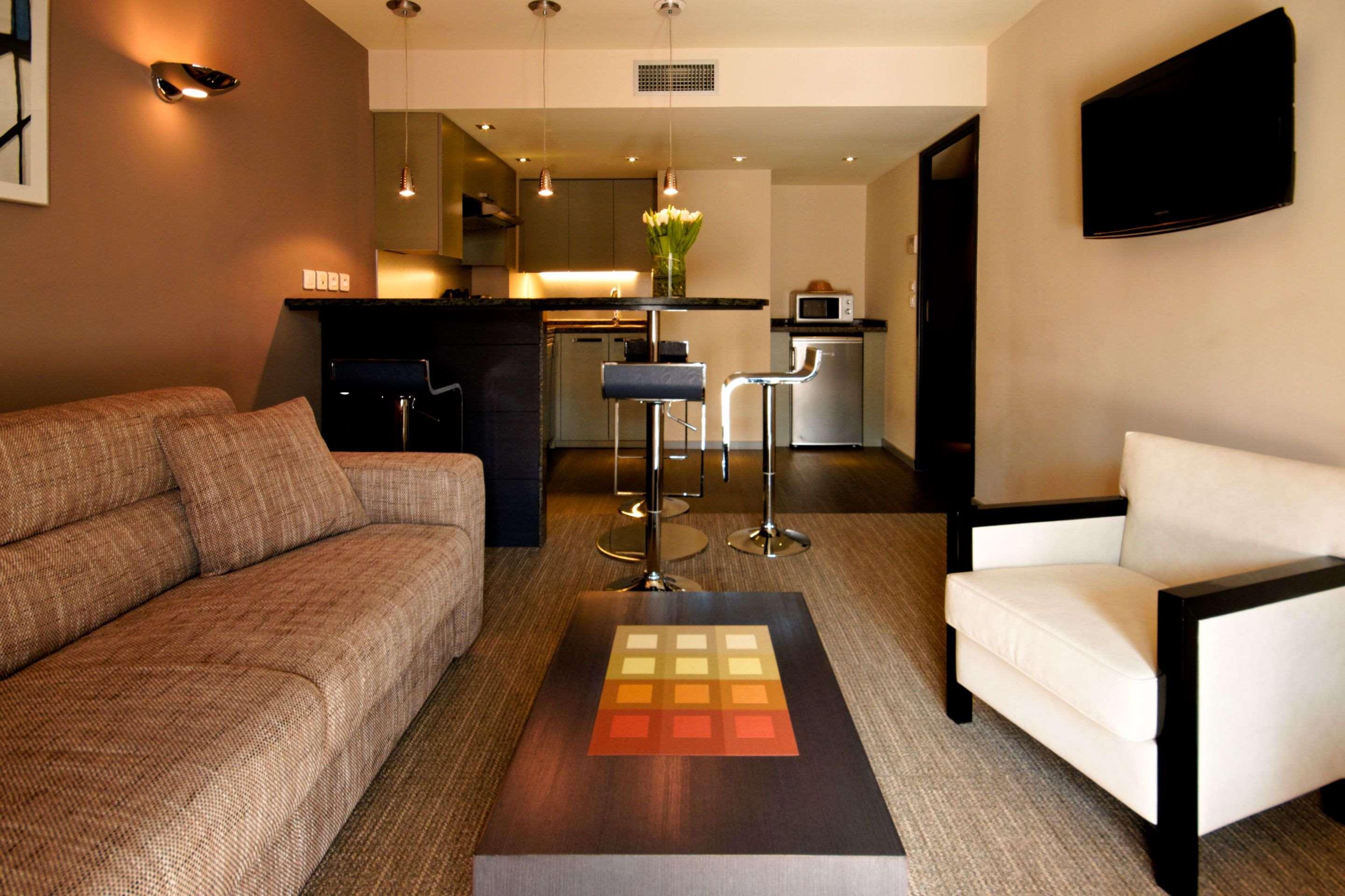 Clement Ader Aparthotel 4*